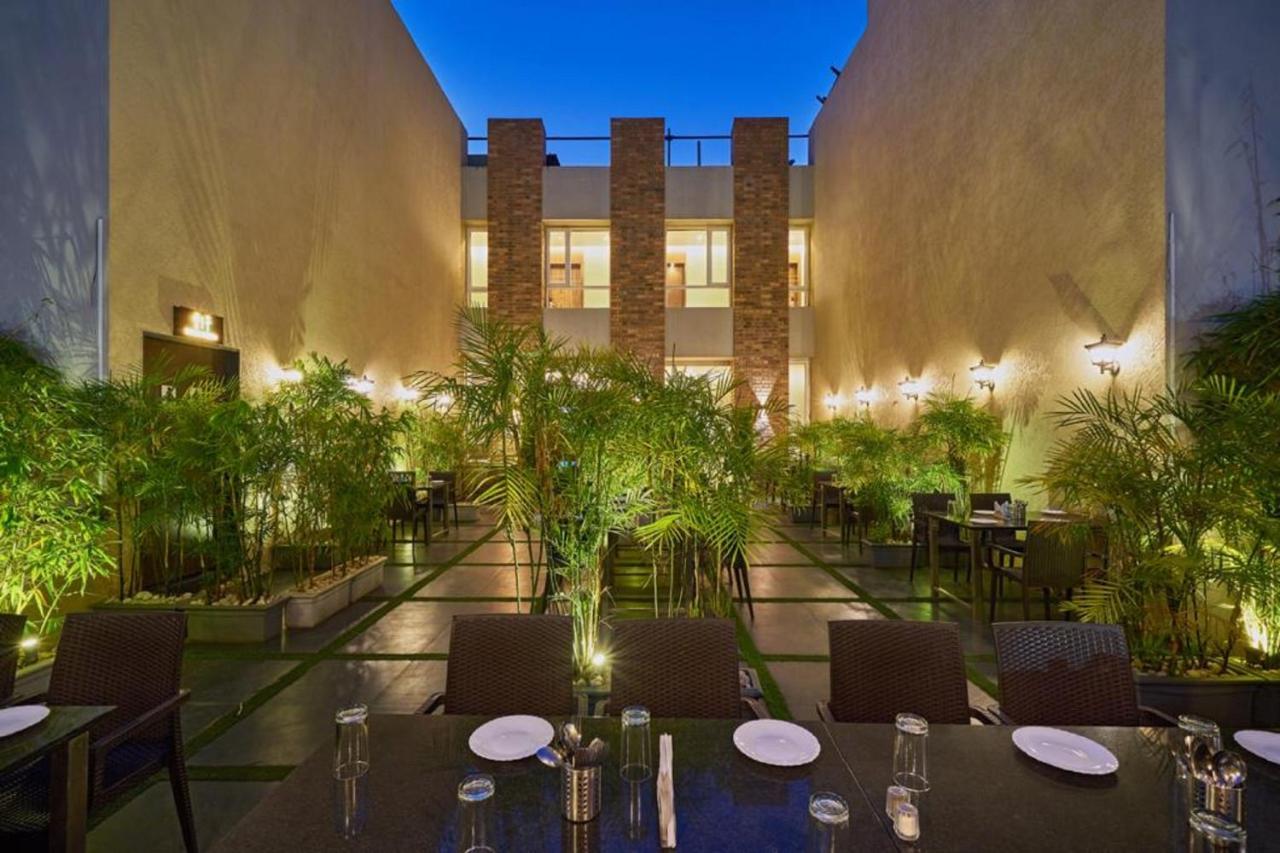 كولهابور Hotel Shlok المظهر الخارجي الصورة